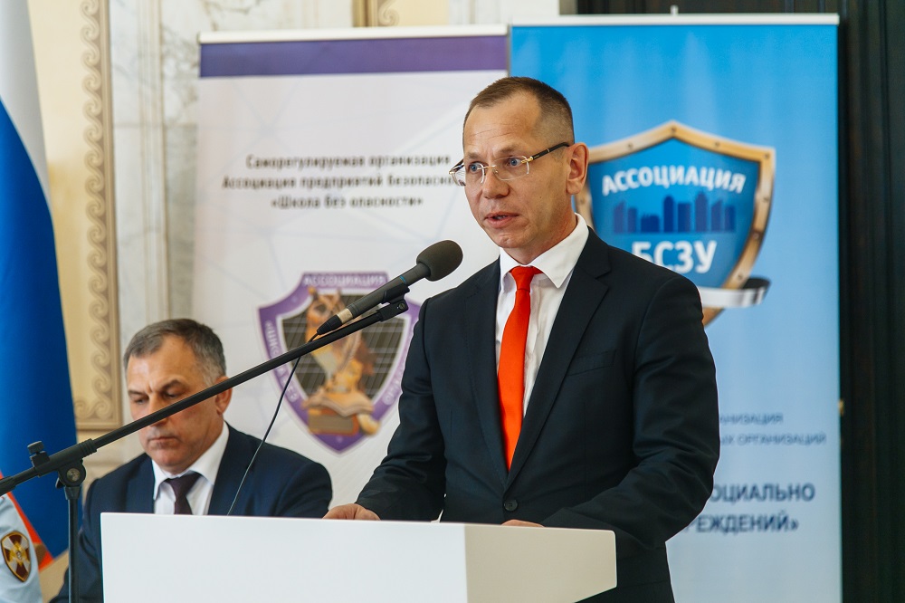 Дёмин Игорь Викторович - 389 - Председатель правления Саморегулируемой организации Ассоциация Частных Охранных Организаций