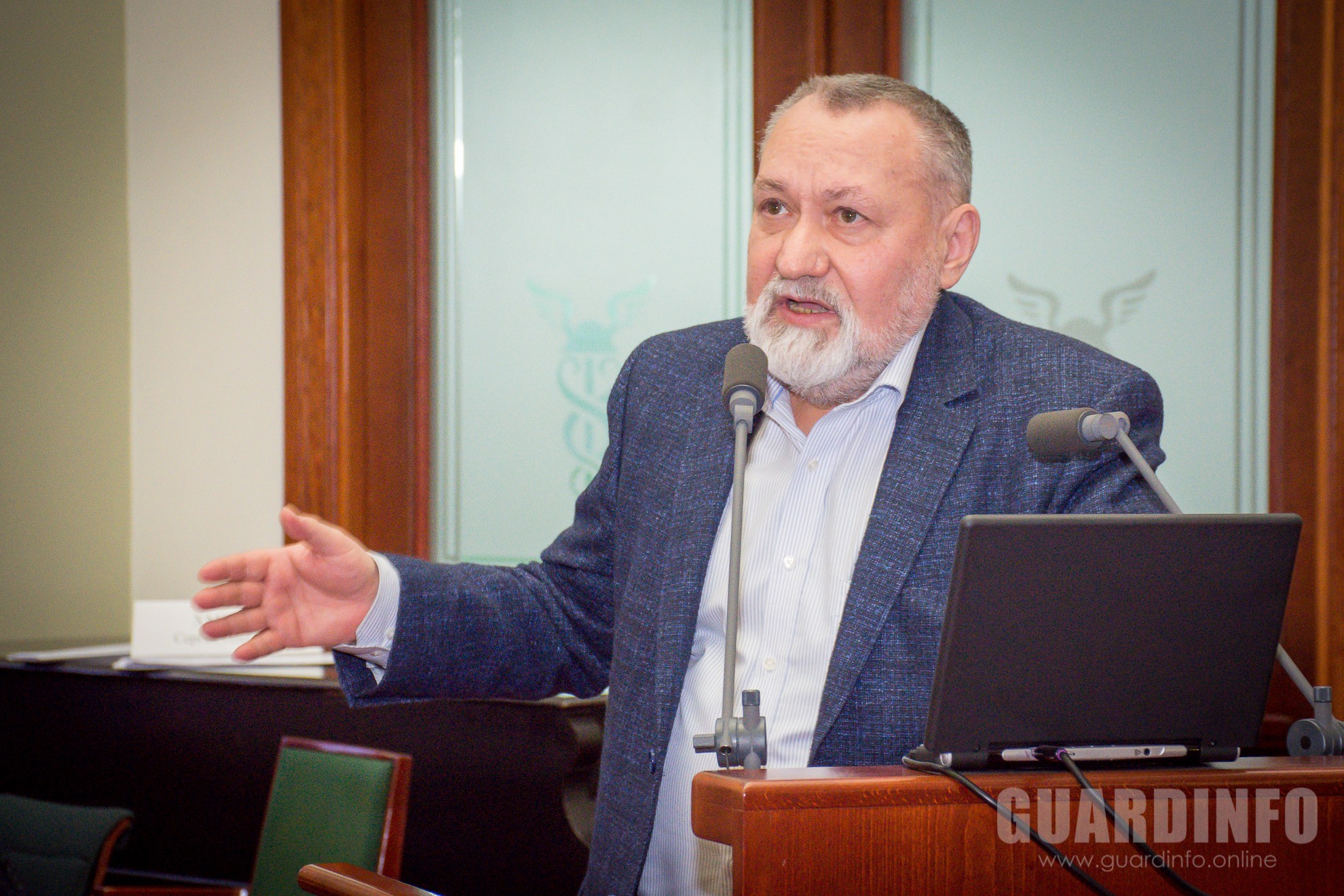 Заместитель председателя подкомитета по развитию индустрии безопасности предпринимательской деятельности, вице-президент СРО Ассоциация «Школа без опасности» по научно-методической работе